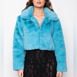 Gorgeous Luxe AKIRA Faux Fur Ice Blue Aqua Bomber Jacket 90’s 🦋